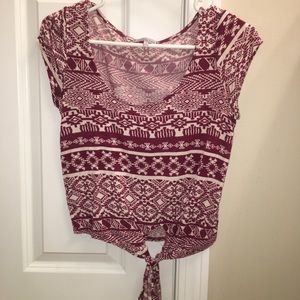 red and white patterned t-shirt